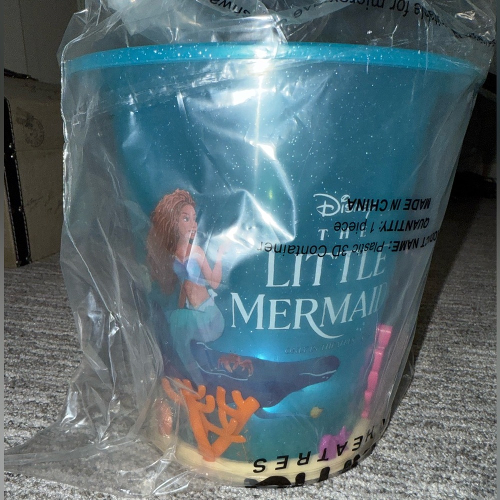 Little mermaid light up popcorn bucket